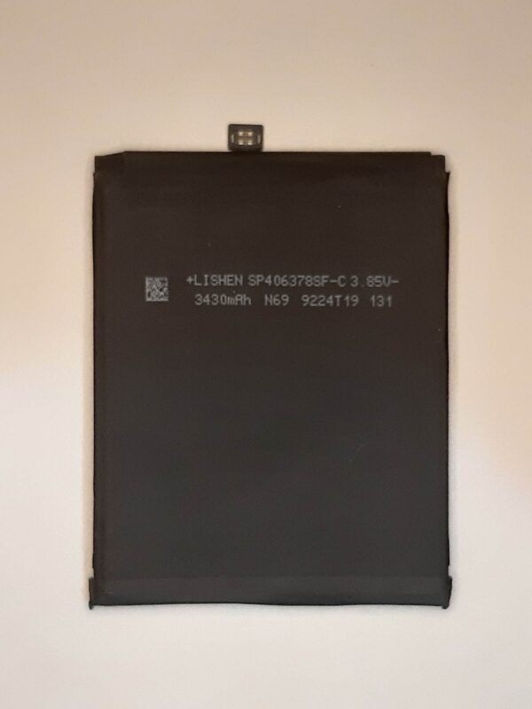 nokia 3.1 plus nokia x71 battery backside